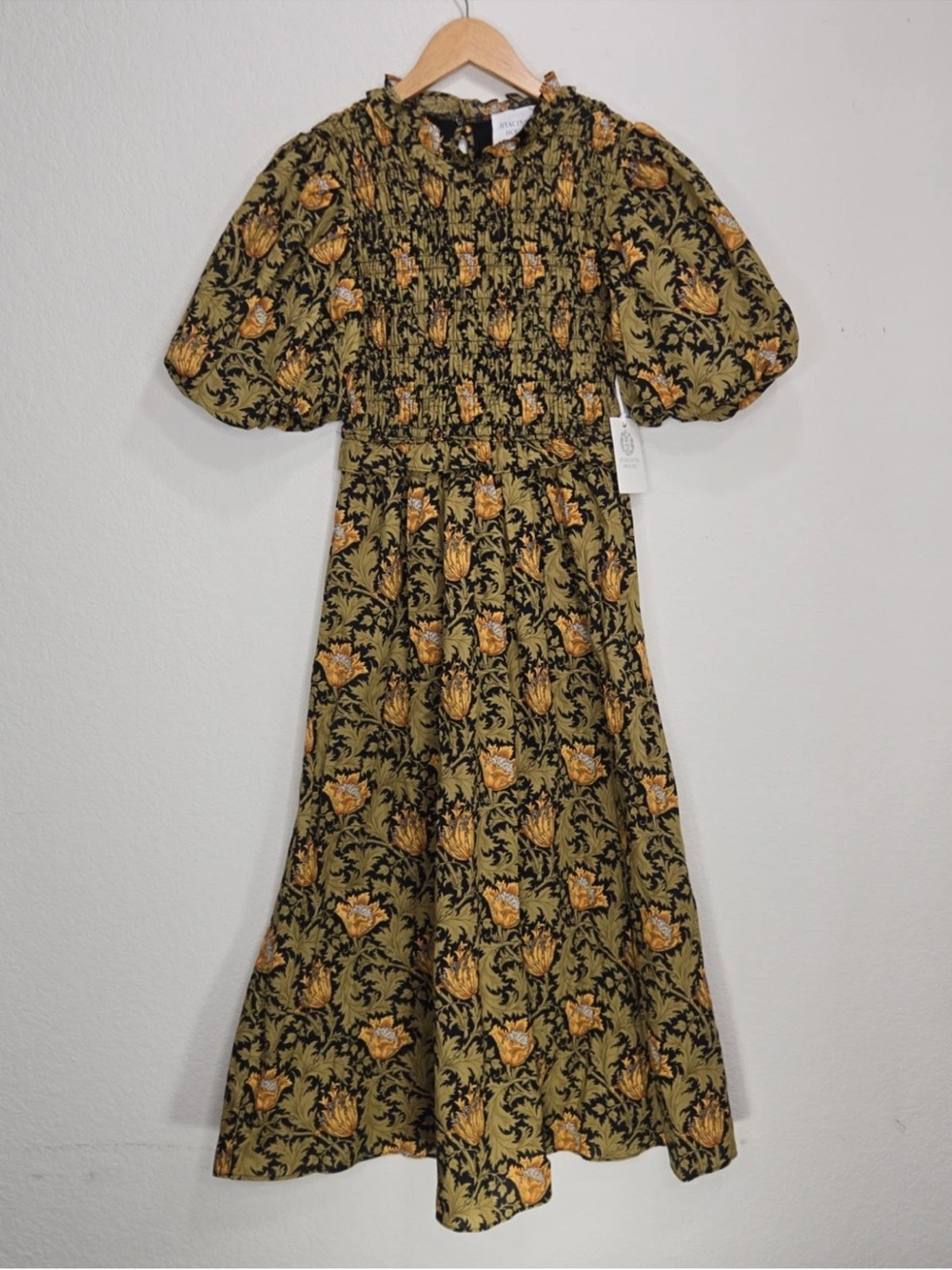 Hyacinth House The Smythe Leafy Olive Midi Dress Smocked Puff Sleeve Size XS NEW
